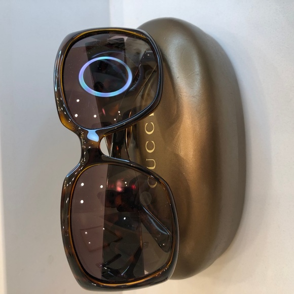 Gucci Accessories - Gucci 3062 Sunglasses Gucci Accessories - Gucci 3062 Sunglasses